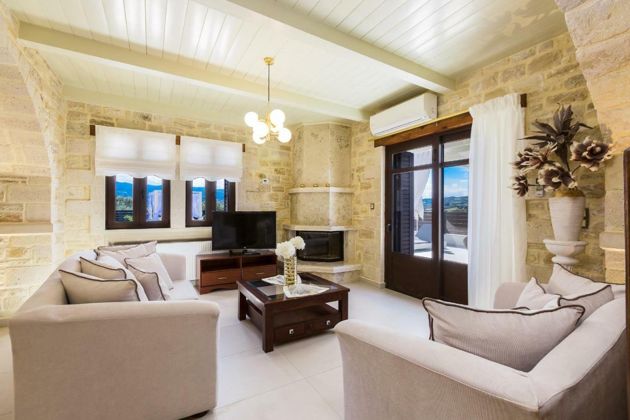 Caramel Villa, With 40M2 Pool & Spa Whirlpool, By Thinkvilla Pánormos エクステリア 写真