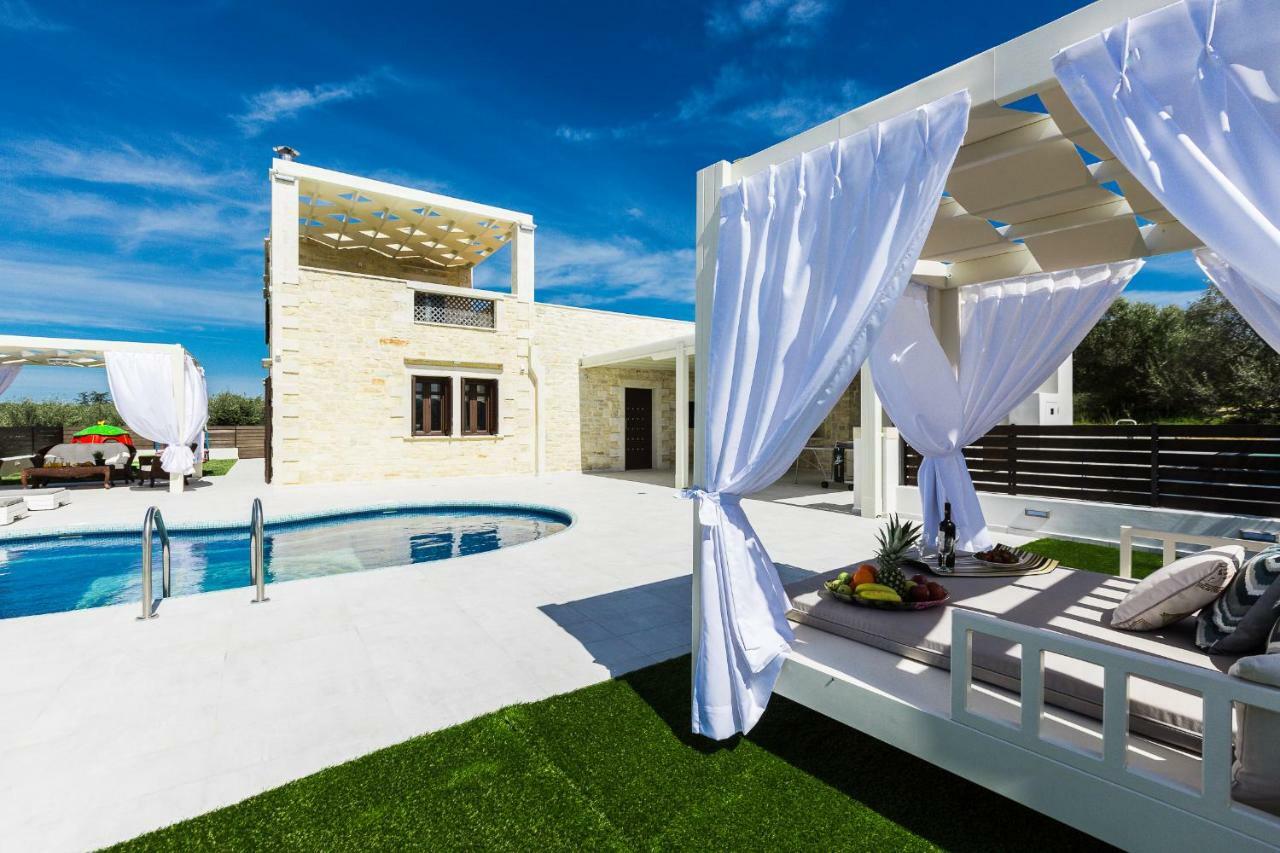 Caramel Villa, With 40M2 Pool & Spa Whirlpool, By Thinkvilla Pánormos エクステリア 写真