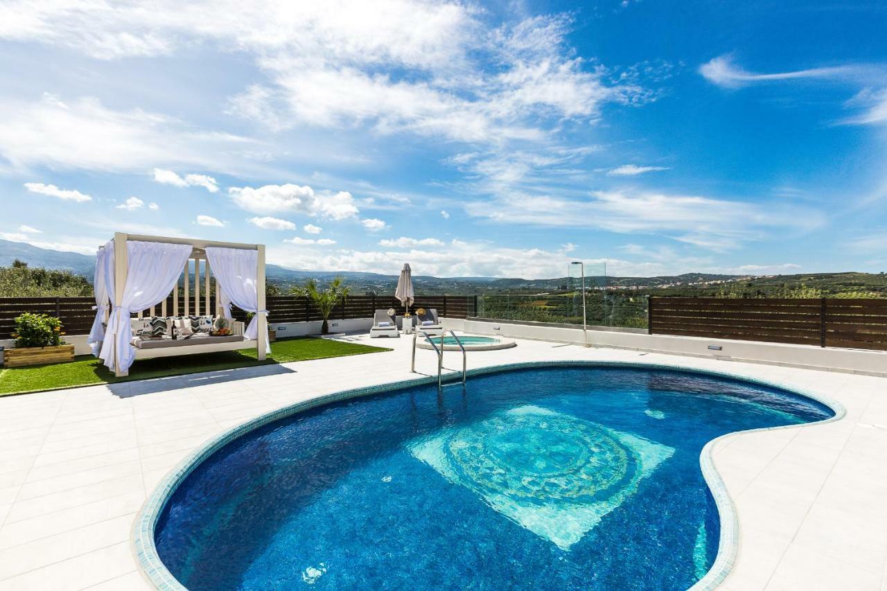Caramel Villa, With 40M2 Pool & Spa Whirlpool, By Thinkvilla Pánormos エクステリア 写真