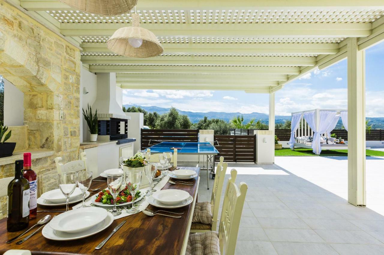 Caramel Villa, With 40M2 Pool & Spa Whirlpool, By Thinkvilla Pánormos エクステリア 写真